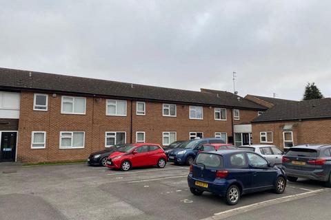 1 bedroom flat to rent, 26 St Lukes Court, Willerby, HU10 6PQ