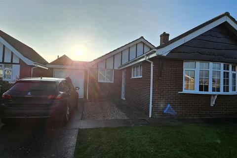 2 bedroom detached bungalow to rent, Park View, Sutton-On-Sea, Mablethorpe