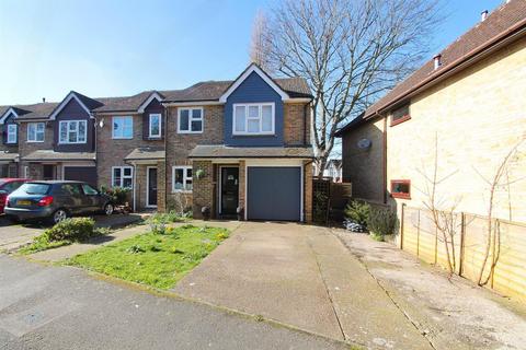 3 bedroom end of terrace house for sale, Sandy Lane North, Wallington SM6