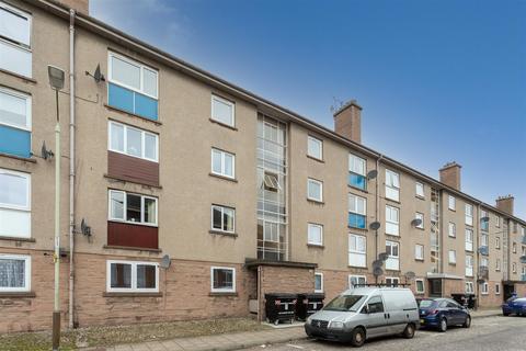 2 bedroom flat to rent, Stormont Street, Perth