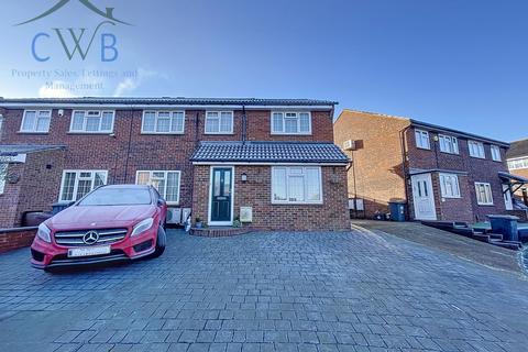 3 bedroom semi-detached house for sale, Townsend Road, Snodland, ME6