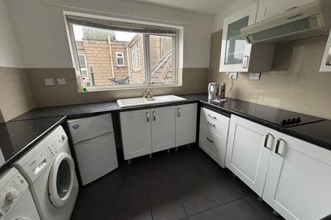 2 bedroom house to rent, Links Court Moorland Road, , Weston Super Mare