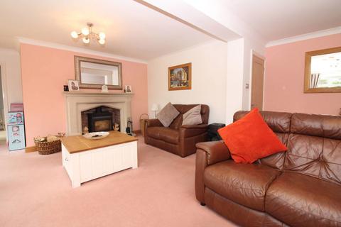 3 bedroom detached house for sale, Barnett Lane, KINGSWINFORD DY6