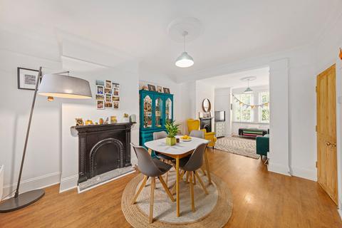 73 Flaxton Road, London, SE18 2EJ