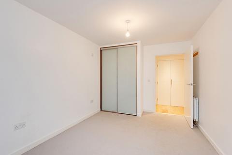 2 bedroom apartment for sale, at Kinglake House, Denman Avenue, London UB2