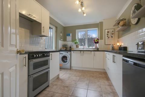 3 bedroom detached house for sale, Larkspur Gardens, Barnstaple EX32