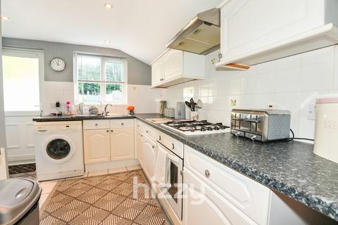 33 New Cut, Hadleigh, Ipswich, IP7 5DA