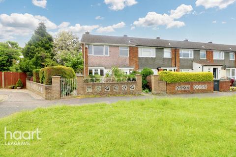 3 bedroom terraced house for sale, Kinross Crescent, Luton