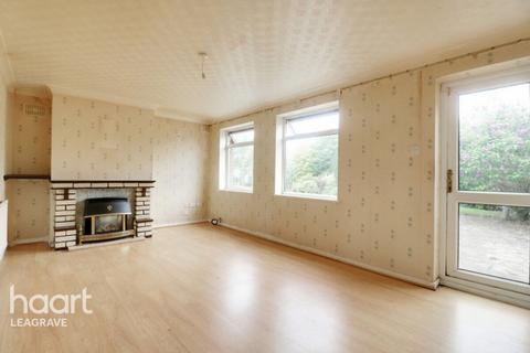 3 bedroom terraced house for sale, Kinross Crescent, Luton