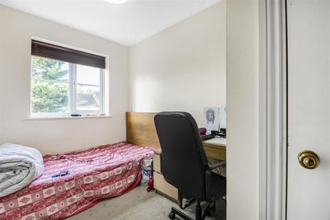 10 Cintra Close, Reading, RG2 7AL