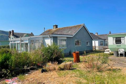 3 bedroom bungalow for sale, Talbot Road, Fairbourne LL38