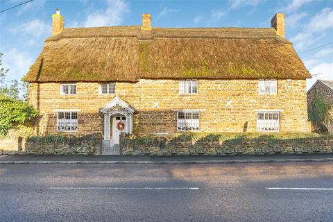 4 bedroom detached house for sale, Main Road, Deddington OX15