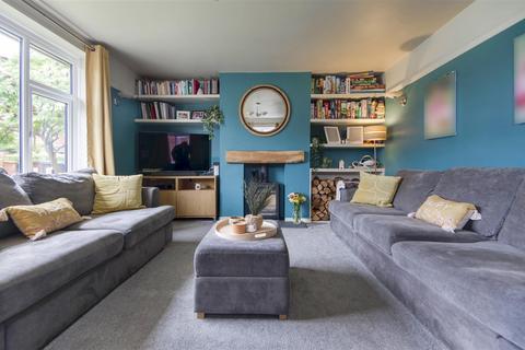 2 Pass Avenue, Lichfield, WS14 9NJ