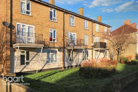 2 bedroom flat for sale, Livingstone Road, Thornton Heath