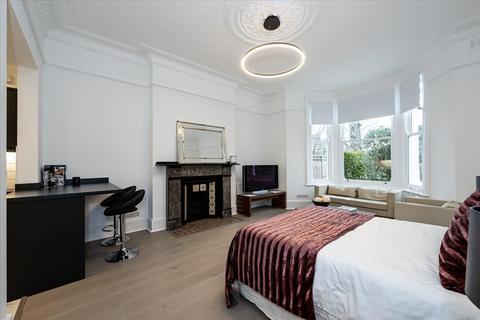 Studio for sale, Highlever Road, London, W10