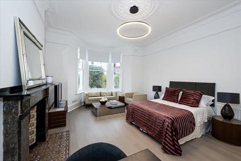 undefined, Highlever Road, London, W10