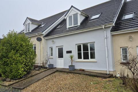 3 bedroom terraced house to rent, Brooklands Close, Simpson Cross, Haverfordwest