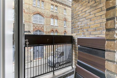 Flat 4, 42 Rawstorne Street, London, EC1V 7PN
