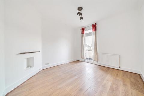9 Hackbridge Road, Wallington, SM6 7AY