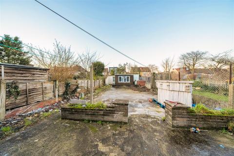 9 Hackbridge Road, Wallington, SM6 7AY