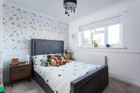 3 Coney Hill, Kelfield, York, YO19 6RL