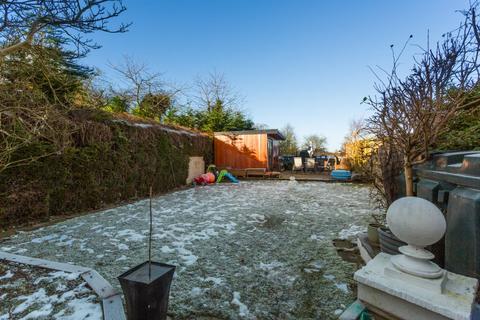 3 Coney Hill, Kelfield, York, YO19 6RL