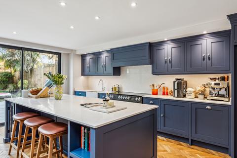 5 bedroom semi-detached house for sale, Ormeley Road, SW12