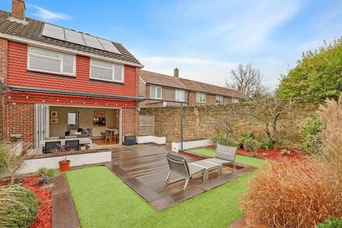 1 Gable Court, London, SE26 6HR