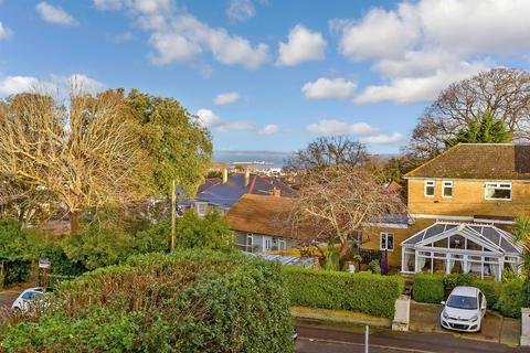 2 bedroom flat for sale, Great Preston Road, Ryde, Isle of Wight