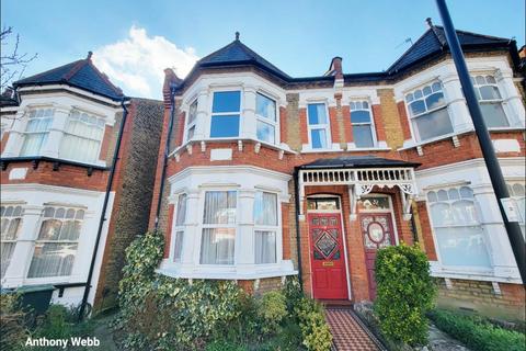 2 bedroom flat to rent, Osborne Road, Palmers Green, London N13