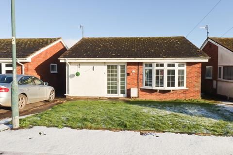 2 bedroom detached bungalow for sale, Ambrey Close, Hunmanby YO14