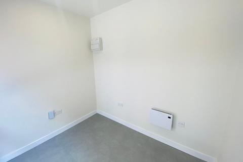 Property to rent, Hood Road, Barry, CF62