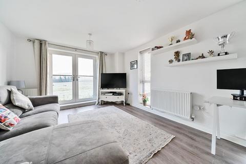 2 bedroom property for sale, Malpass Drive, Leybourne, West Malling