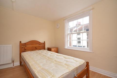 undefined, Goodramgate, York, YO1