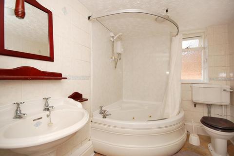 undefined, Goodramgate, York, YO1