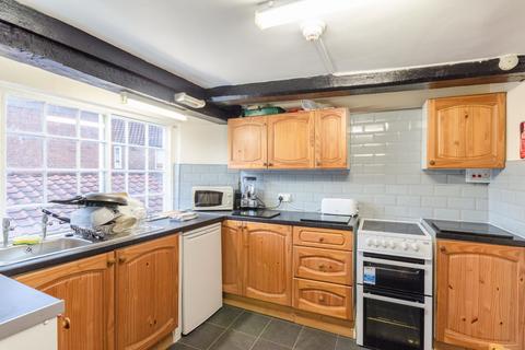 1 bedroom in a house share to rent, Goodramgate, York, YO1