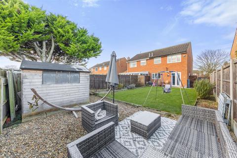 3 bedroom semi-detached house for sale, Lawrence Walk, Newport Pagnell MK16