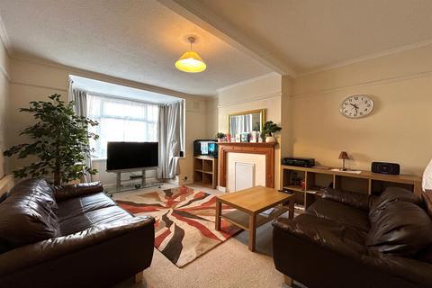 2 bedroom flat to rent, Weymouth