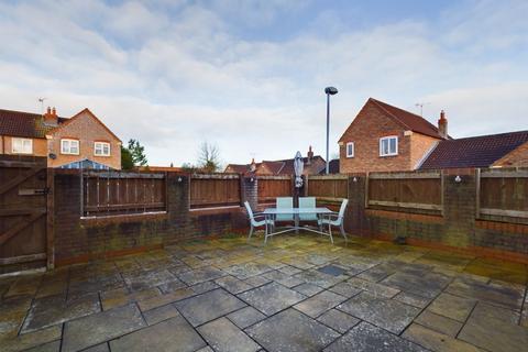 2 bedroom end of terrace house for sale, Reynard Close, Hutton Cranswick, YO25 9PG