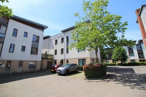 1 bedroom flat to rent, Great Mead, Chippenham