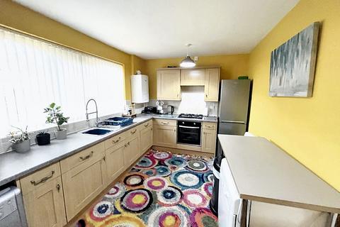 2 bedroom semi-detached house for sale, Green Lane, Sealand, CH5