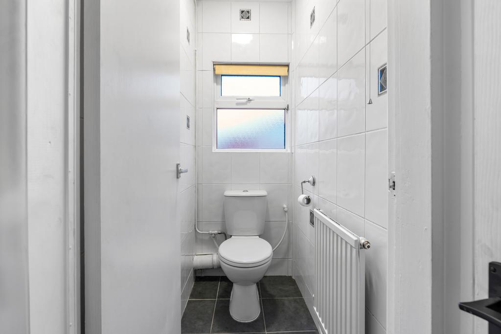 Toilet.jpeg
