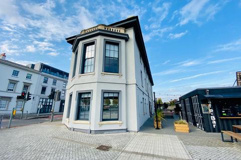 Office to rent, Hemingway Road, Cardiff Bay, CF10