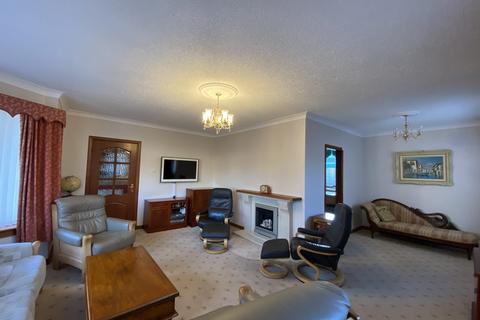 15 Fairfield Crescent, Dumfries, DG1 4BW