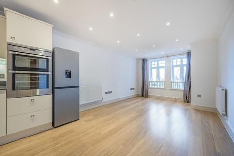 1 bedroom flat for sale, Albany Park Road, Kingston upon Thames