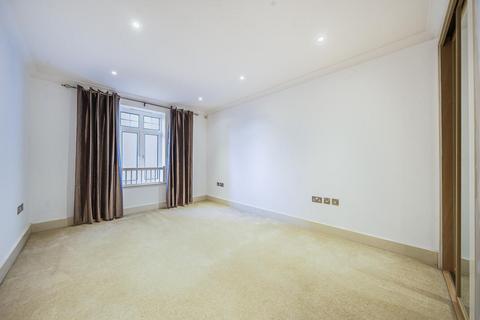 1 bedroom flat for sale, Albany Park Road, Kingston upon Thames