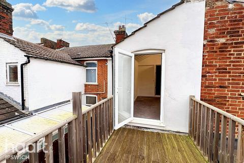 3 bedroom terraced house for sale, Wherstead Road, Ipswich