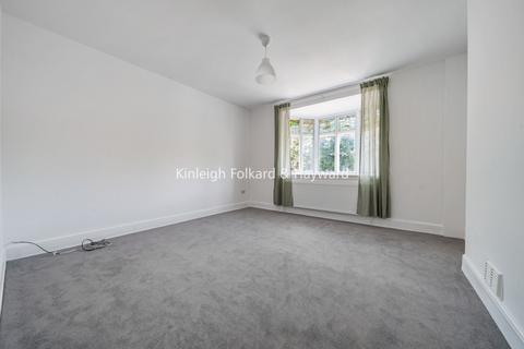 2 bedroom apartment to rent, Lawn Road Beckenham BR3