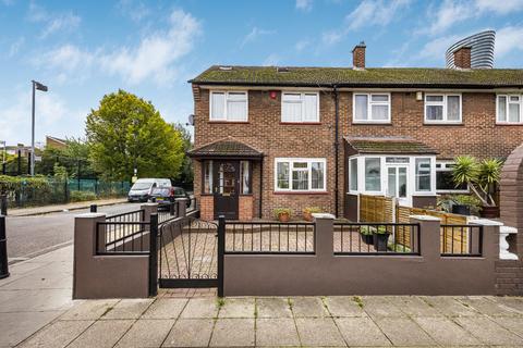 3 bedroom semi-detached house for sale, Castalia Square, London, Greater London, E14