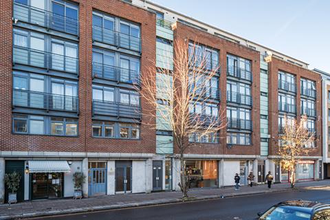 2 bedroom apartment for sale, Caledonian Road, London, N7